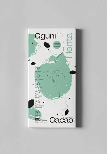 65% Chocolate with mint, sweetened with dates. Vegan. SOFT TEXTURE